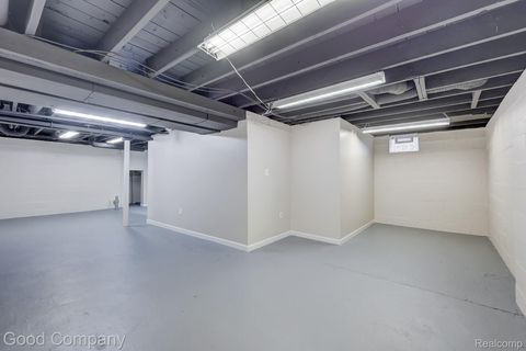 Tiny photo for 1060 W Hazelhurst Street, Ferndale City, MI 48220 (MLS # 20261021688)