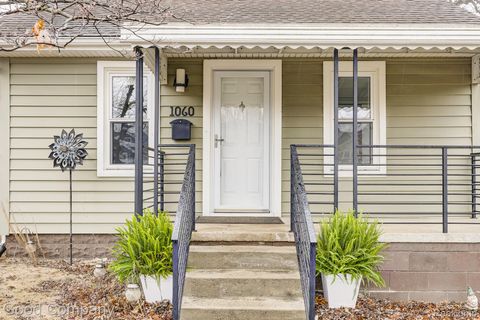 Tiny photo for 1060 W Hazelhurst Street, Ferndale City, MI 48220 (MLS # 20261021688)