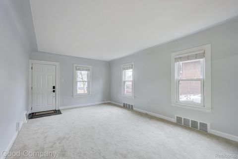 Tiny photo for 1060 W Hazelhurst Street, Ferndale City, MI 48220 (MLS # 20261021688)