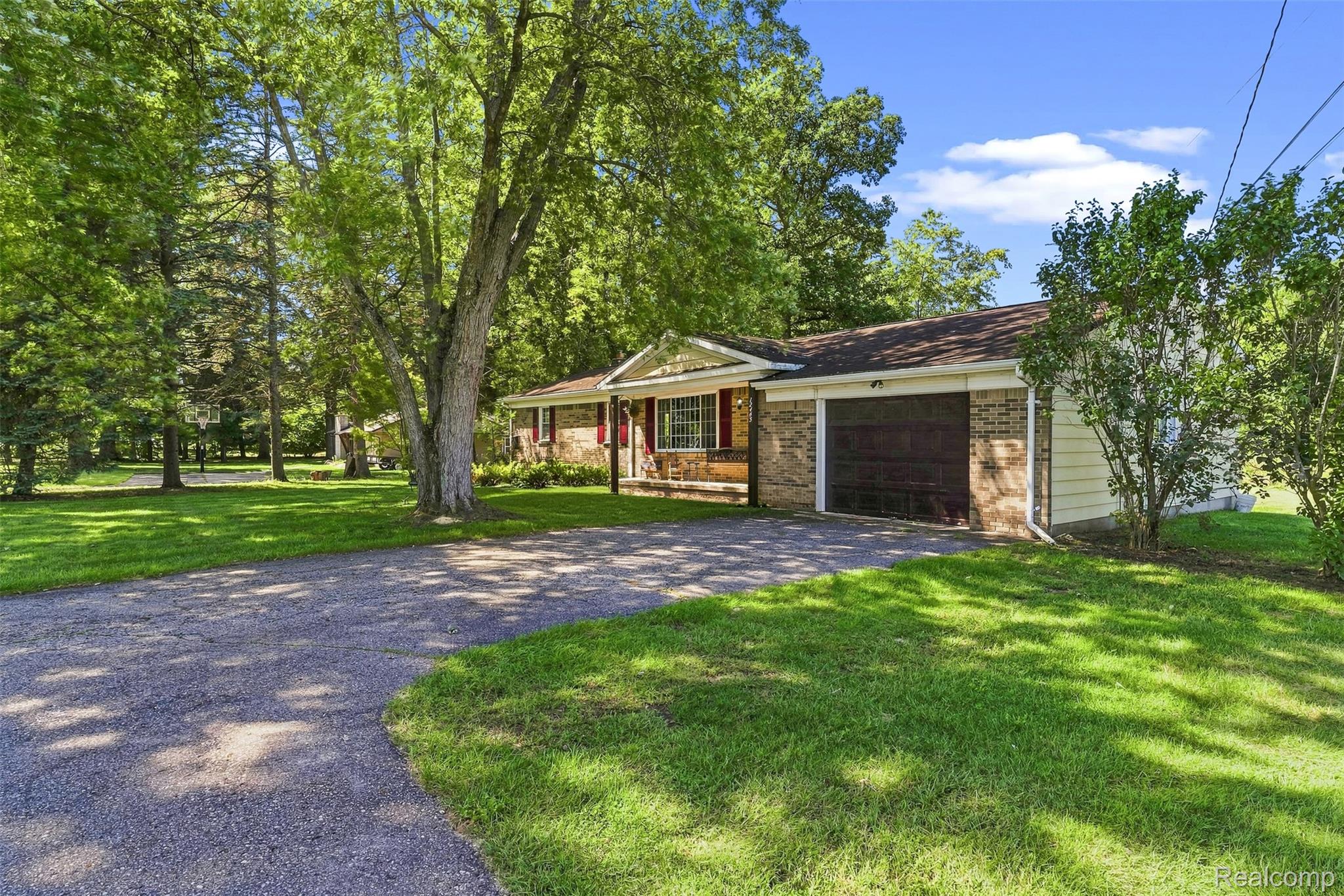 12465 Tuscola Road