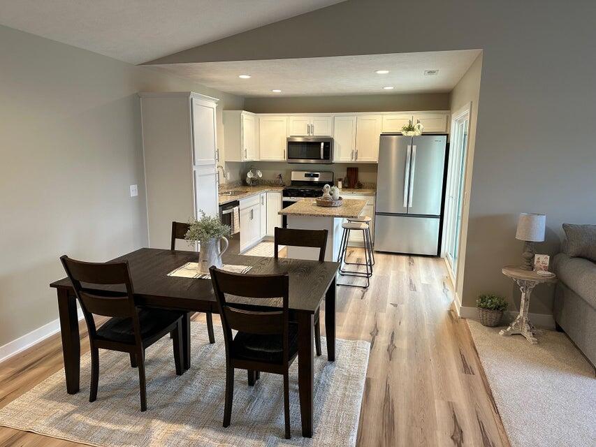 729 Heritage Woods Lane