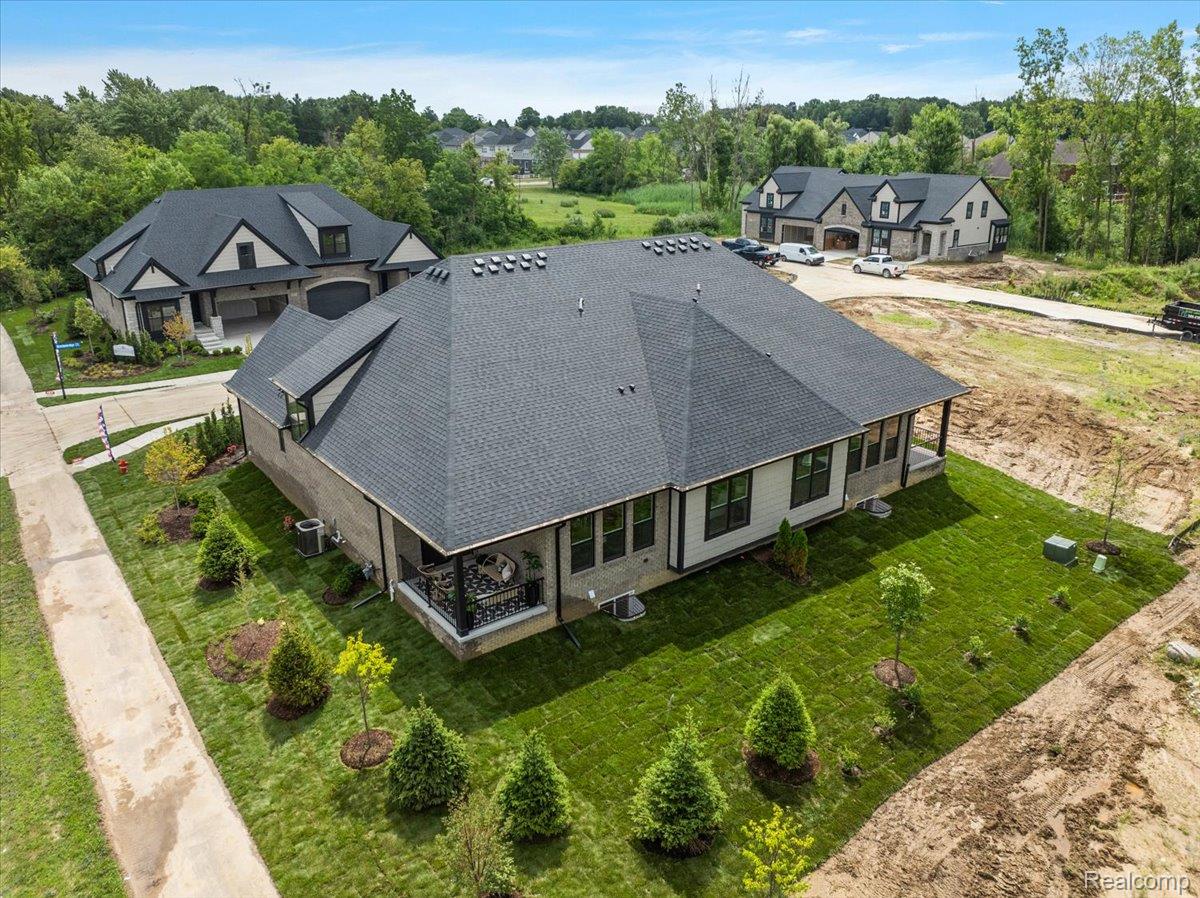 2031 Breckenridge Court 4