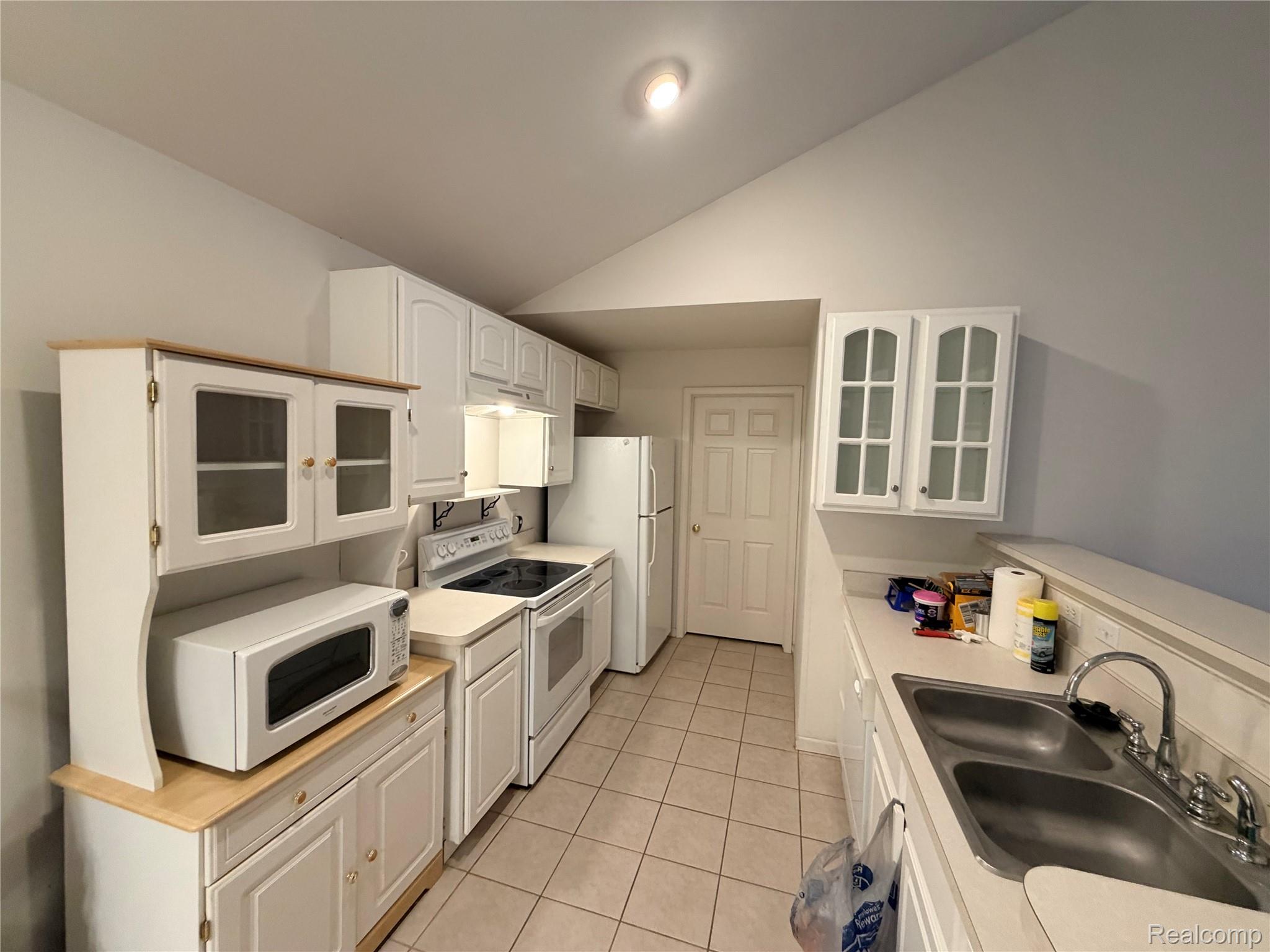 714 OLDE ENGLISH Circle Unit 30