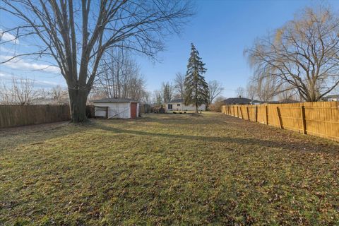 Tiny photo for 640 W Girard Avenue, Madison Heights City, MI 48071 (MLS # 81026009070)
