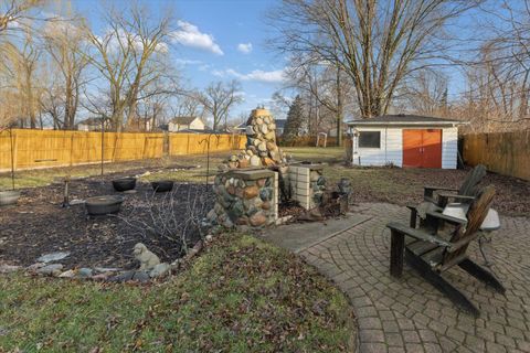 Tiny photo for 640 W Girard Avenue, Madison Heights City, MI 48071 (MLS # 81026009070)