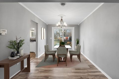 Tiny photo for 640 W Girard Avenue, Madison Heights City, MI 48071 (MLS # 81026009070)