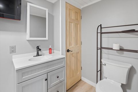 Tiny photo for 640 W Girard Avenue, Madison Heights City, MI 48071 (MLS # 81026009070)