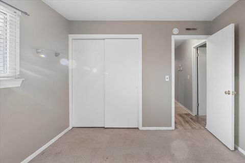 Tiny photo for 640 W Girard Avenue, Madison Heights City, MI 48071 (MLS # 81026009070)