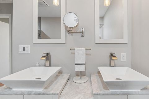 Tiny photo for 640 W Girard Avenue, Madison Heights City, MI 48071 (MLS # 81026009070)