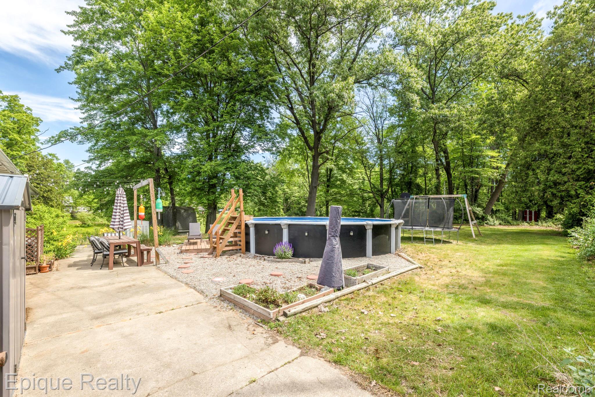 3750 Parker Road