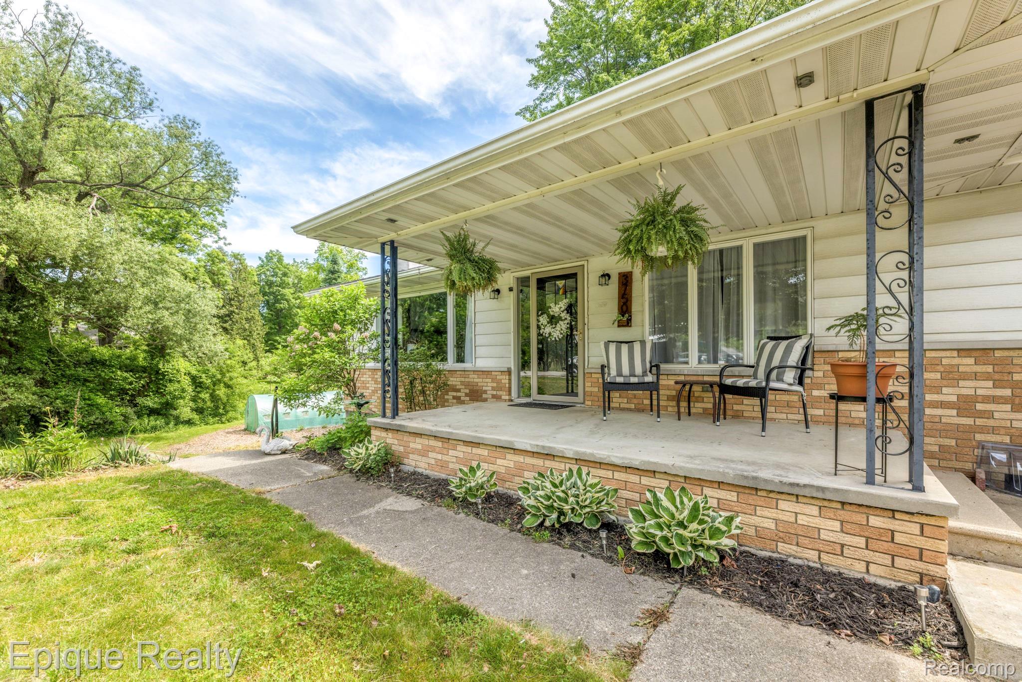 3750 Parker Road