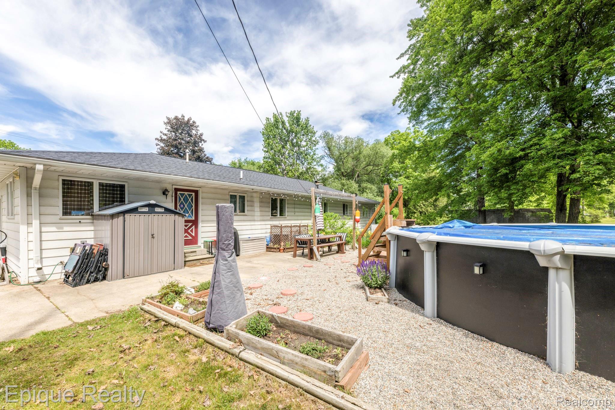 3750 Parker Road