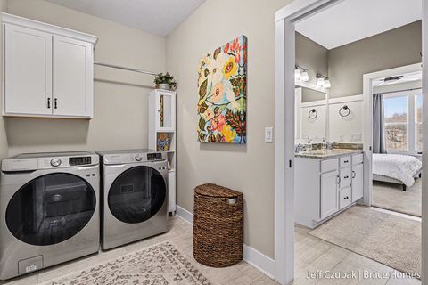 Tiny photo for 6737 Windsor Ridge Court NE #8, Plainfield Charter Township, MI 49341 (MLS # 65026005978)