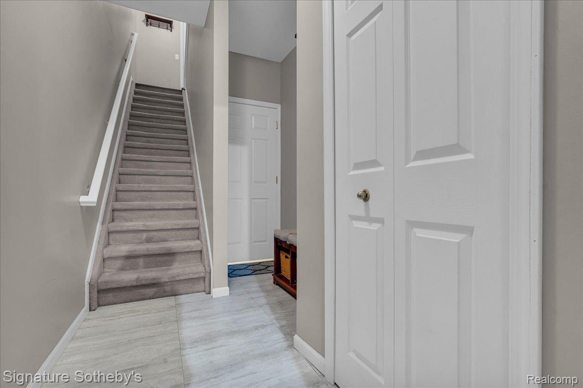 182 Amys Walk