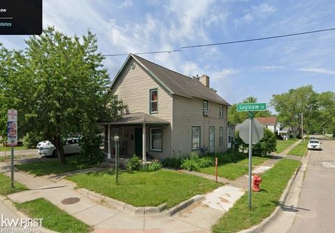 11145 N Saginaw Street Mt Morris City MI 48458