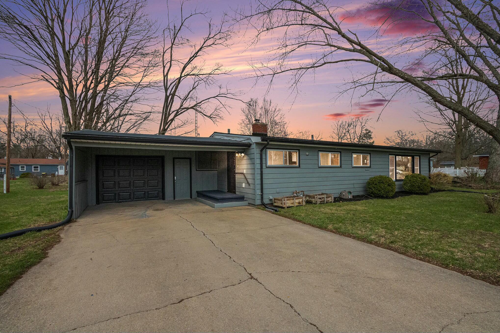 513 Krohn Avenue