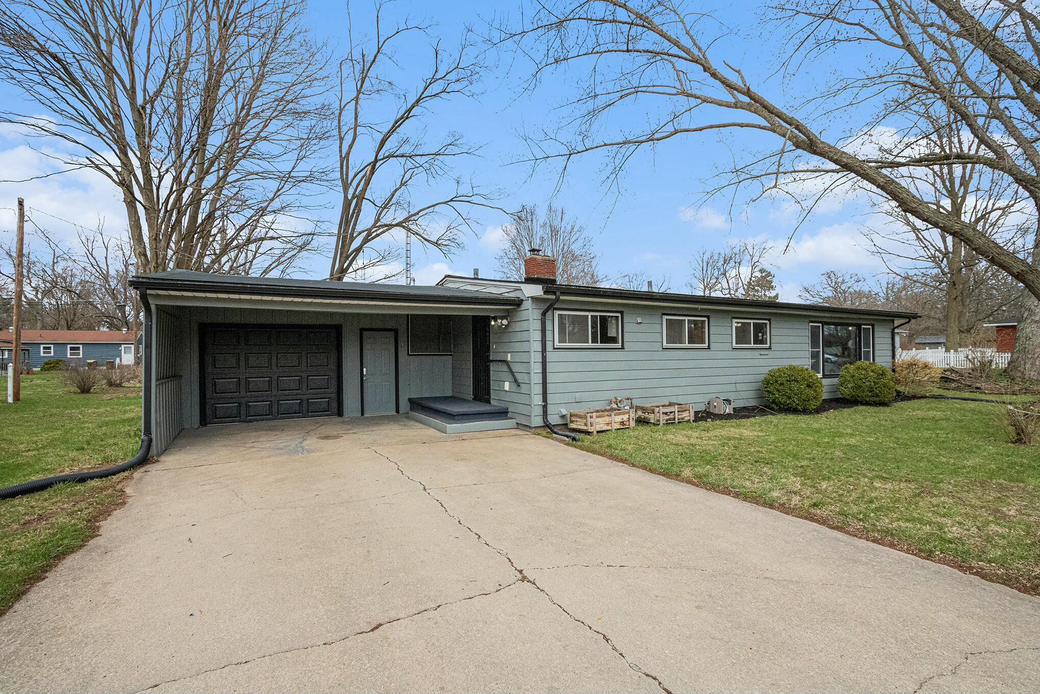 513 Krohn Avenue