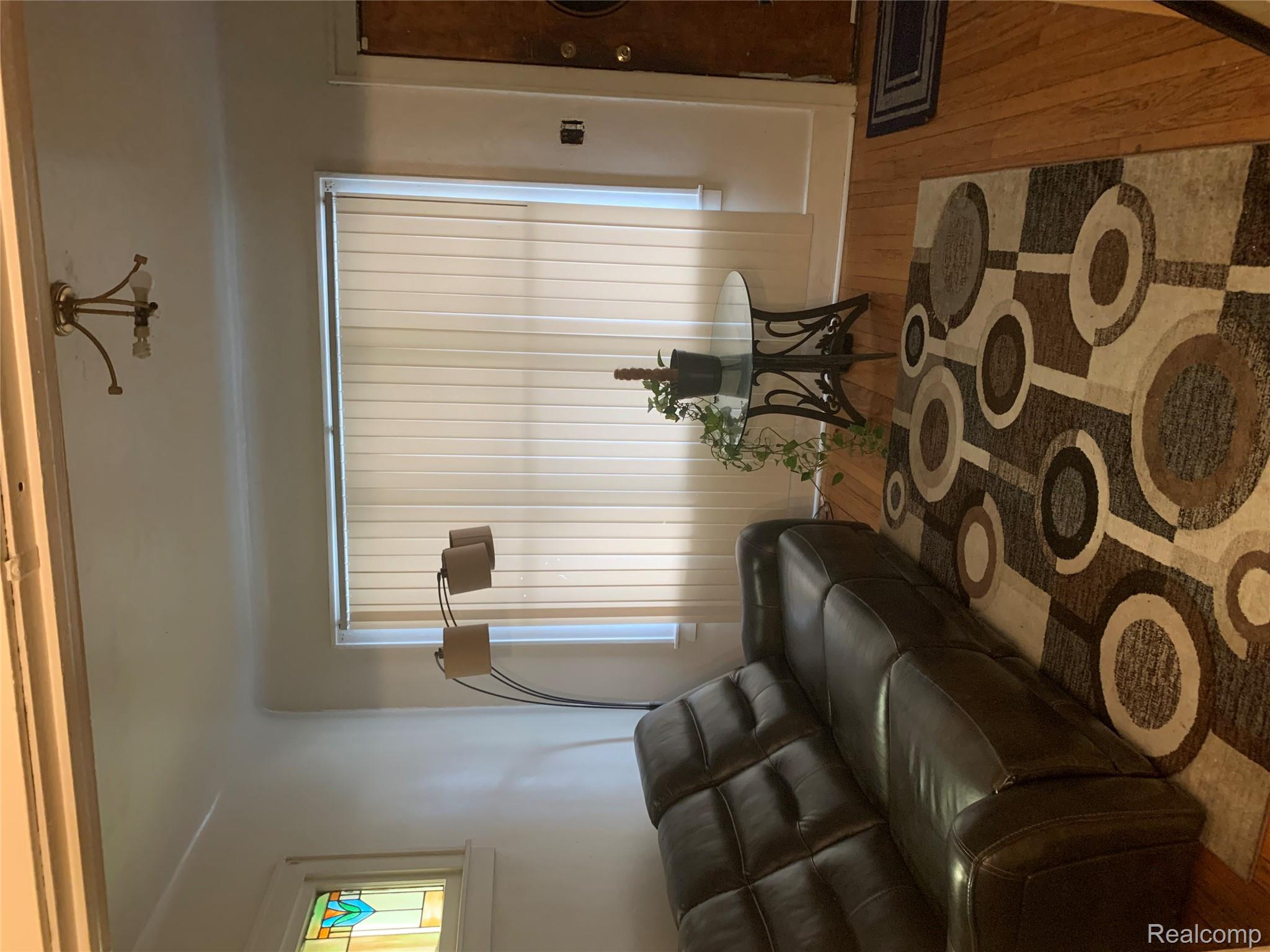 17520 Goddard Street