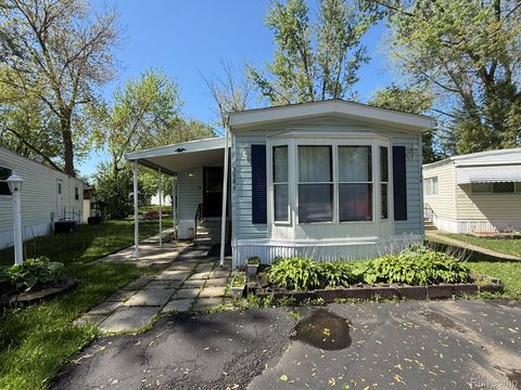 3086 Hillanlake #126 Drive Brooklyn Village MI 49230