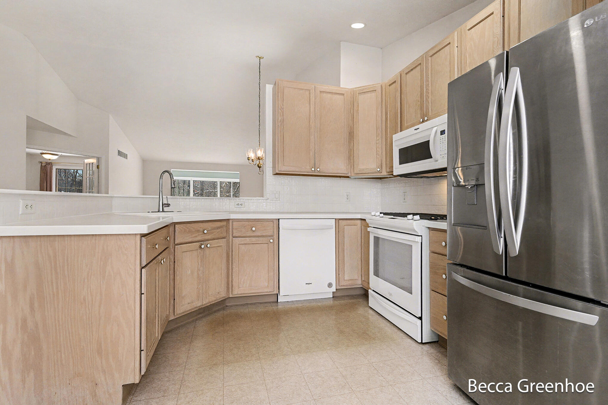 1785 Sanderling Court NE