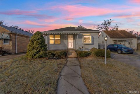 6411 Greenview Avenue Detroit City MI 48228