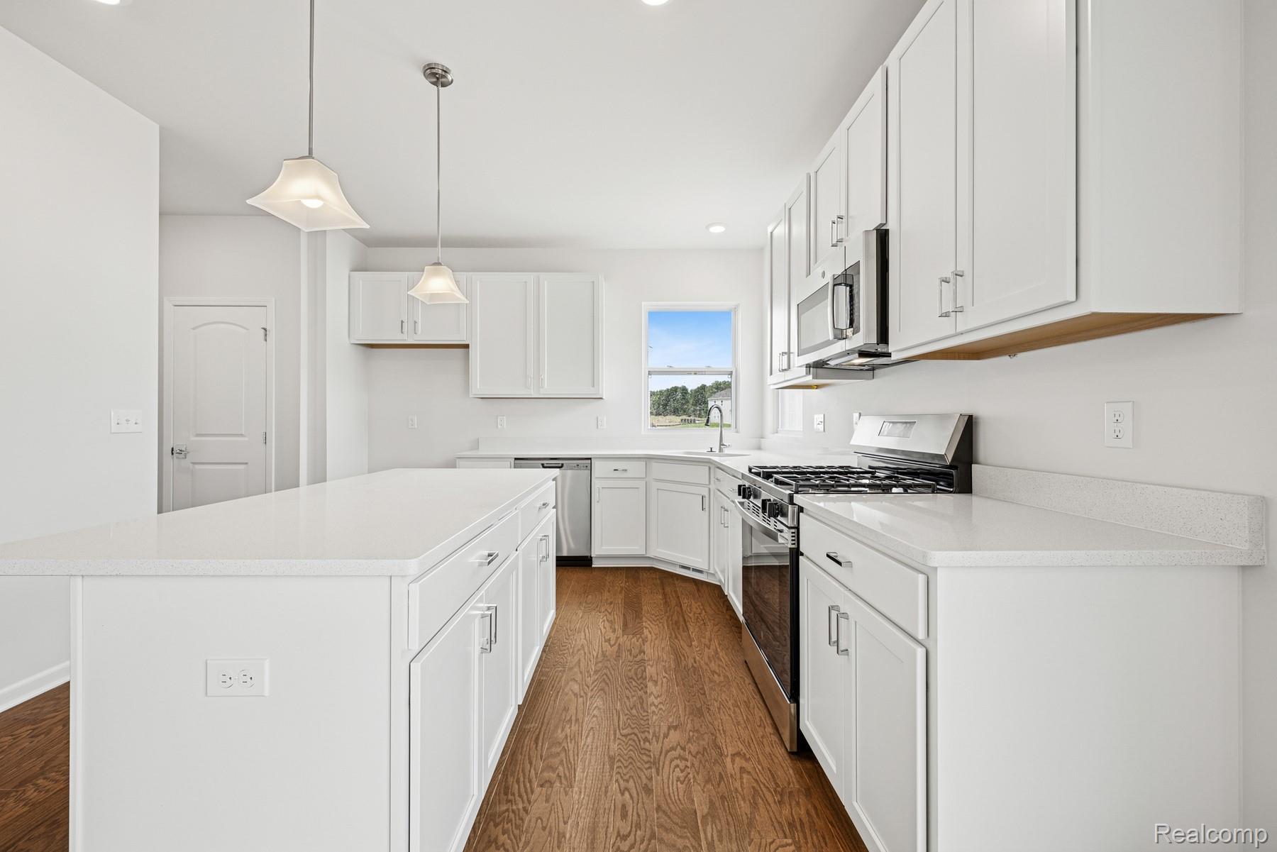 27143 SILO Drive