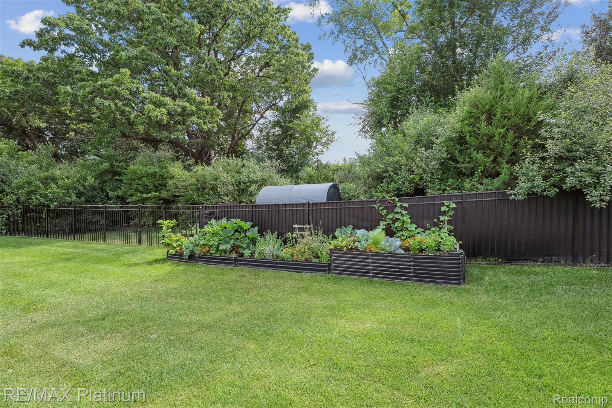 2921 Clivedon Road