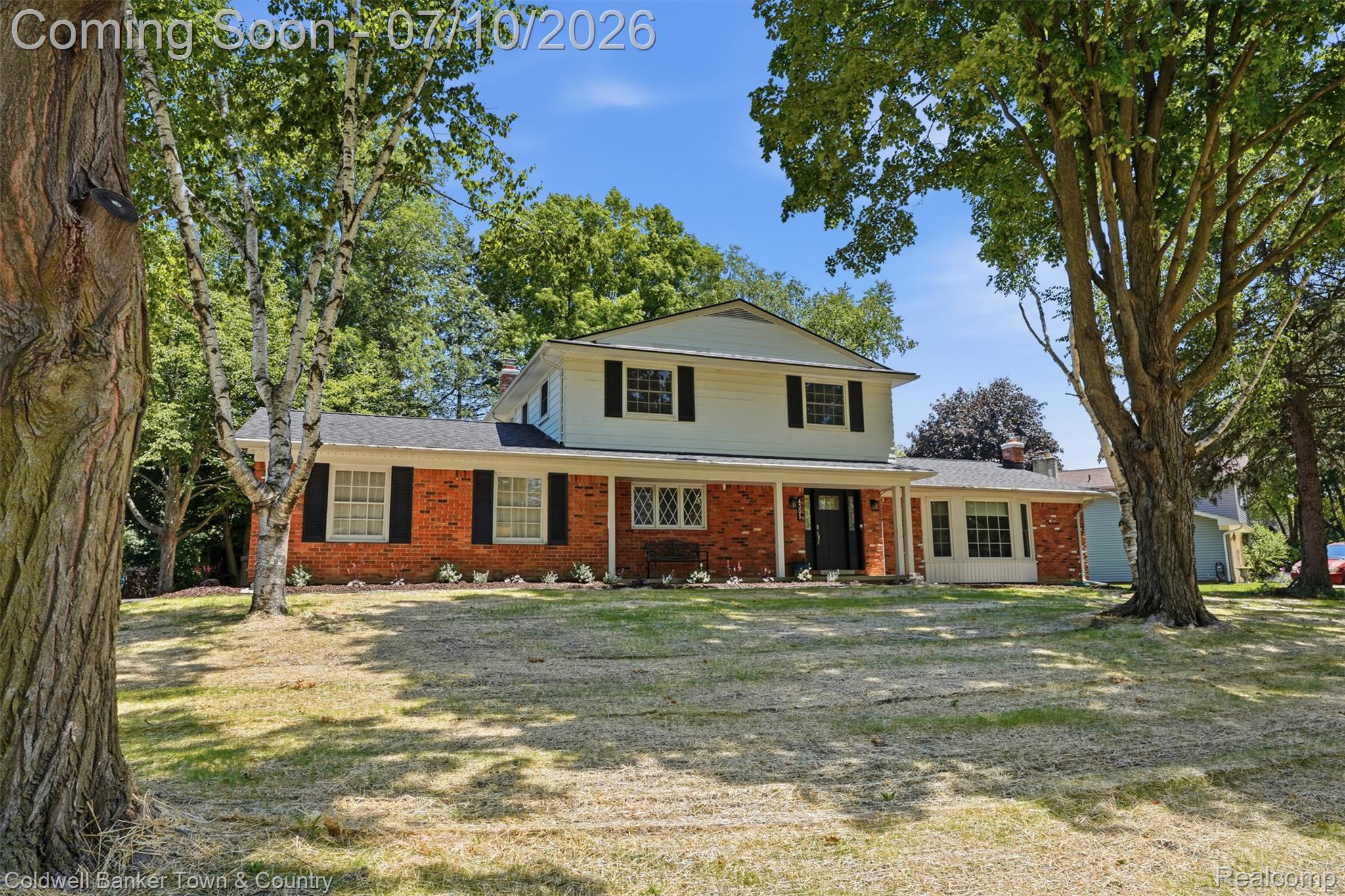 4301 Macqueen Drive