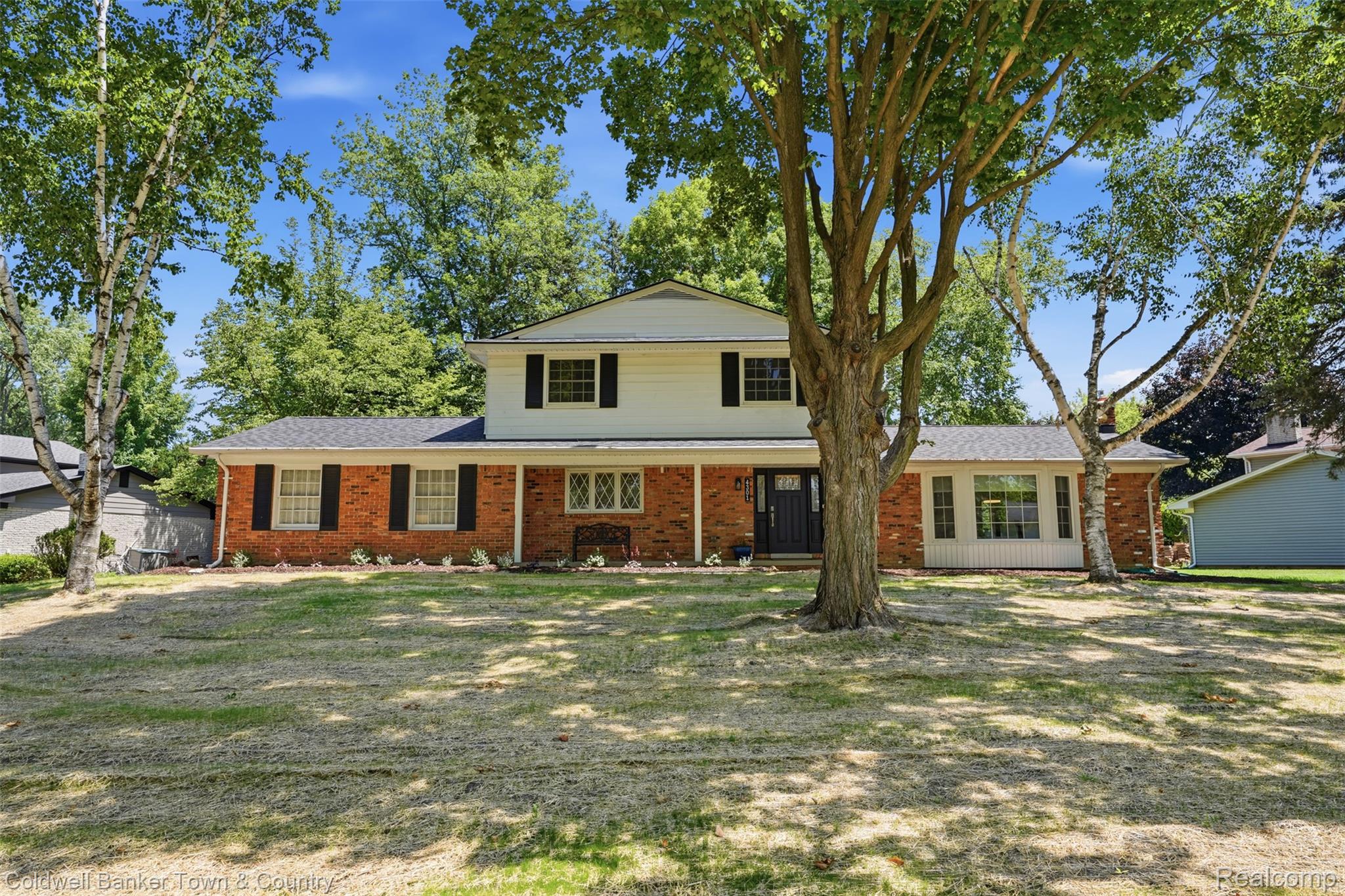 4301 Macqueen Drive