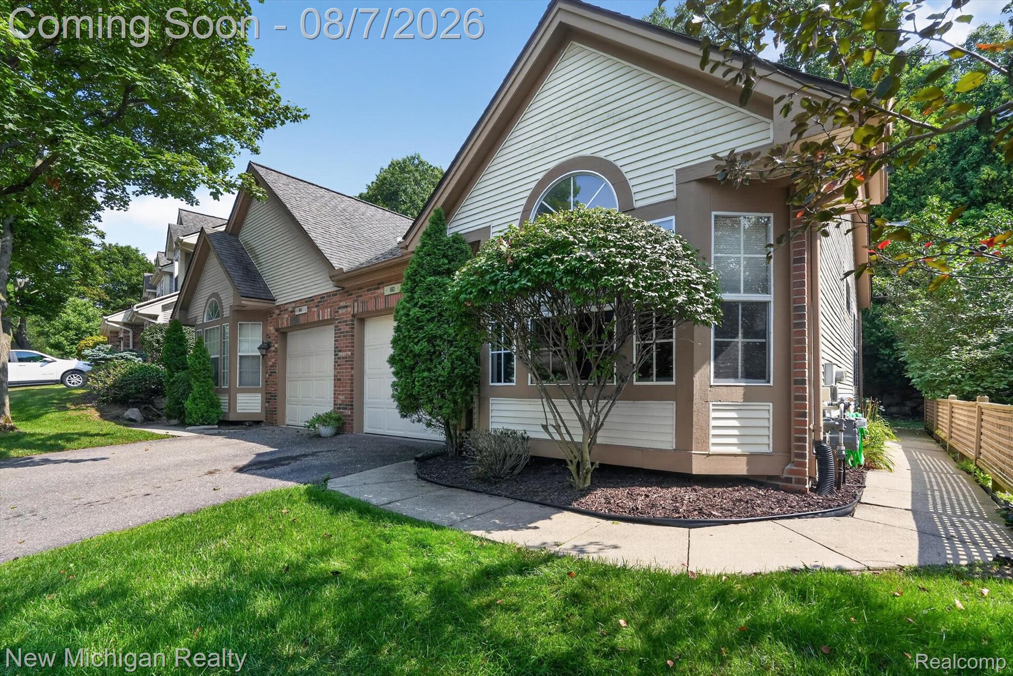 862 Whisperwood Trail