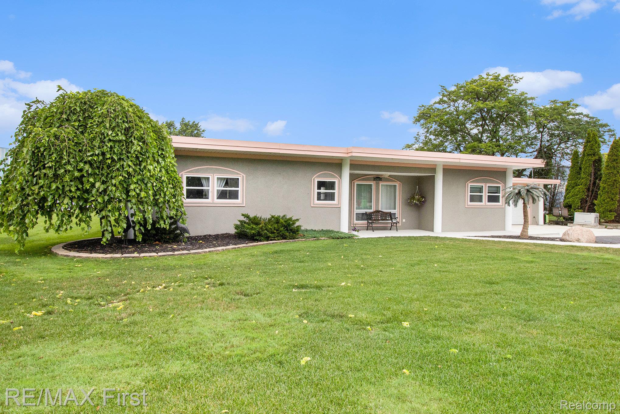 48855 Salt River Drive