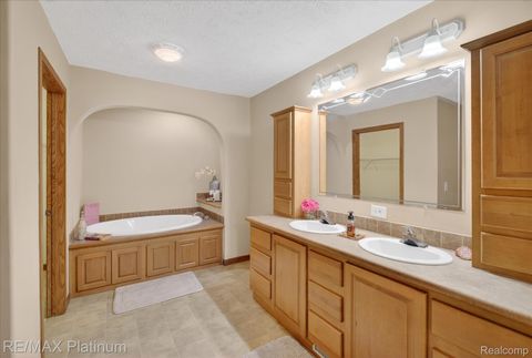 Tiny photo for 2670 E Maple Road, Milford Charter Township, MI 48381 (MLS # 20261002918)