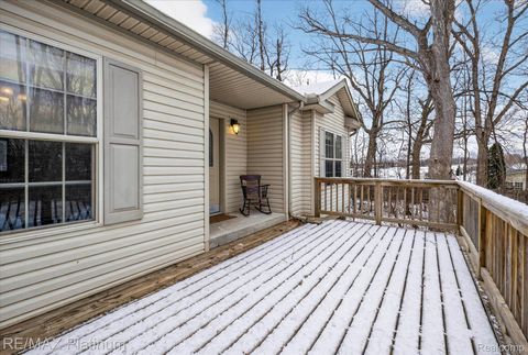 Tiny photo for 2670 E Maple Road, Milford Charter Township, MI 48381 (MLS # 20261002918)