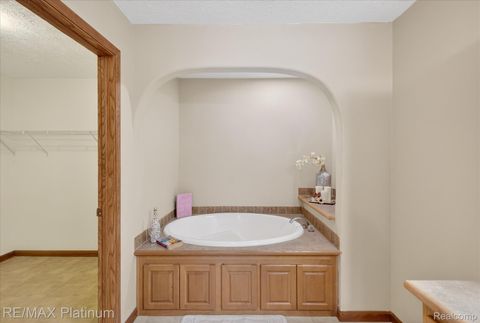 Tiny photo for 2670 E Maple Road, Milford Charter Township, MI 48381 (MLS # 20261002918)