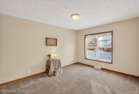 Tiny photo for 2670 E Maple Road, Milford Charter Township, MI 48381 (MLS # 20261002918)