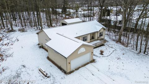 Tiny photo for 2670 E Maple Road, Milford Charter Township, MI 48381 (MLS # 20261002918)