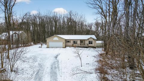 Tiny photo for 2670 E Maple Road, Milford Charter Township, MI 48381 (MLS # 20261002918)