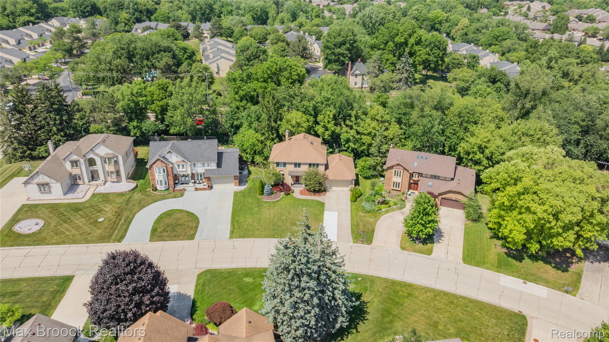 31223 Country Ridge Circle