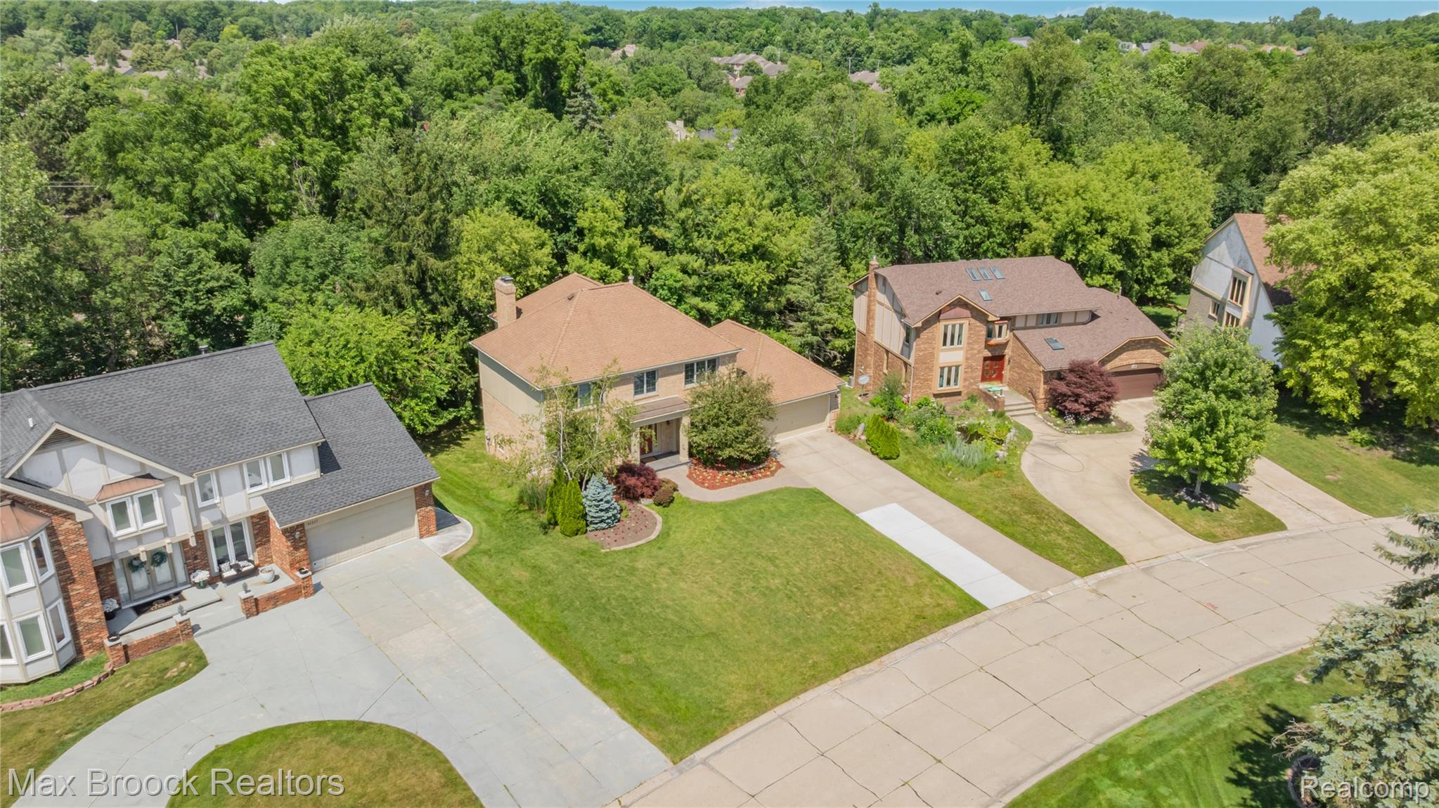 31223 Country Ridge Circle