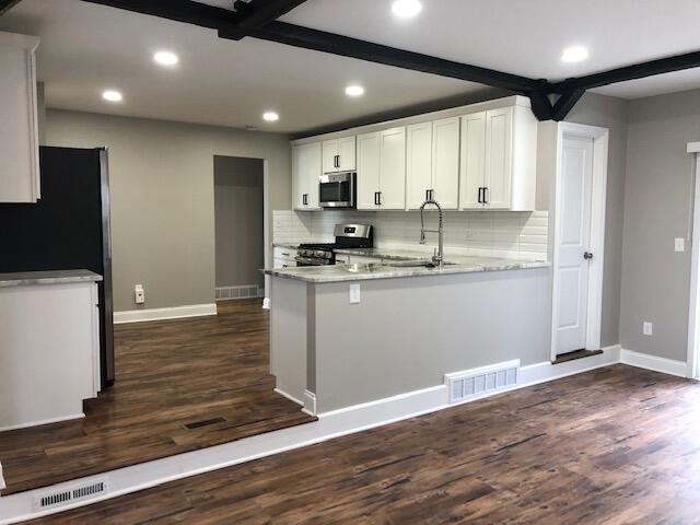 12215 Fairview Drive