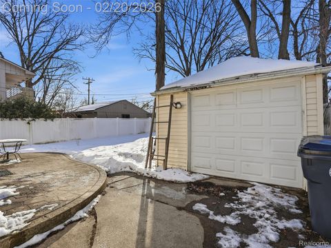 Tiny photo for 4033 Ellwood Avenue, Berkley City, MI 48072 (MLS # 20261008445)