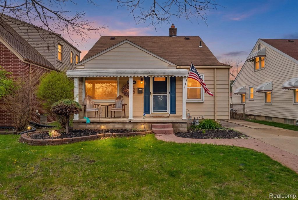 Photo of 3494 Trumbull Street, Trenton City, MI 48183 (MLS # 20261026008)