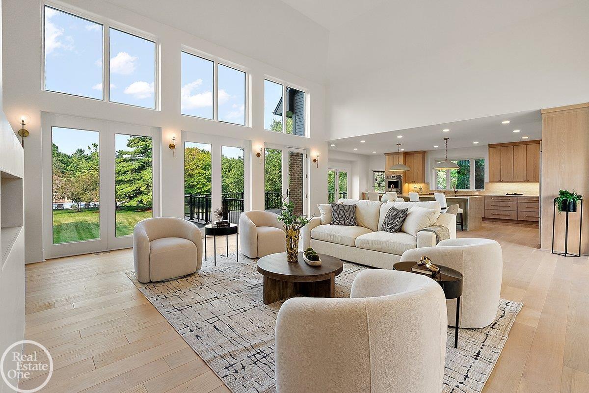 4585 Kiftsgate Bend