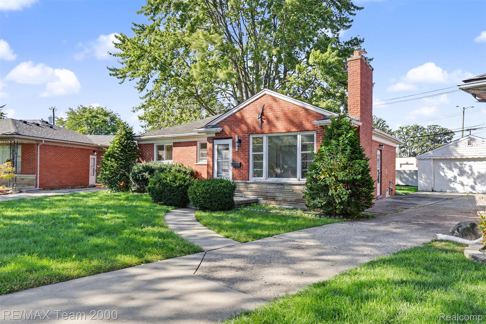 31035 Angeline Court W