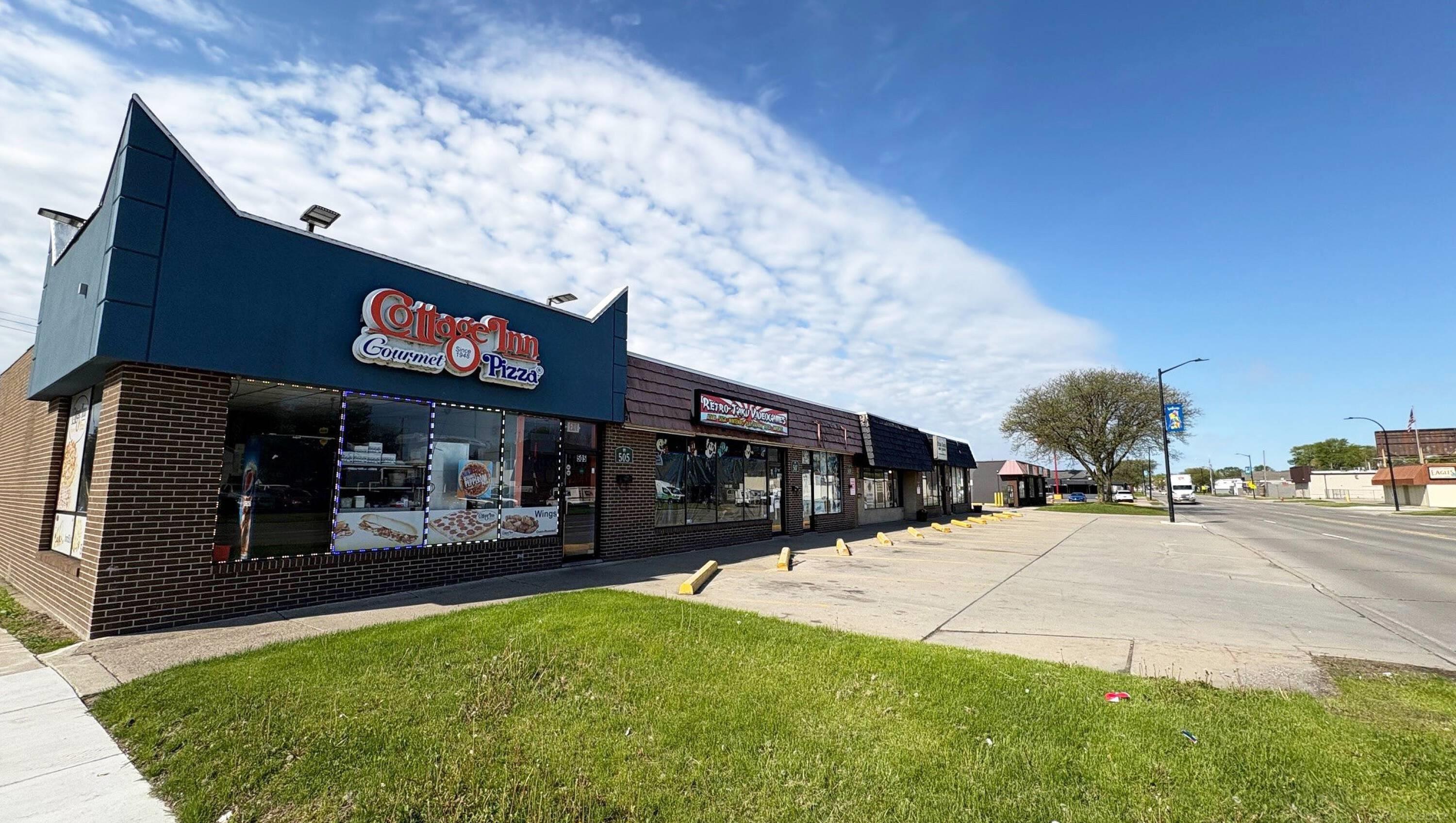 505 W 11 Mile Road