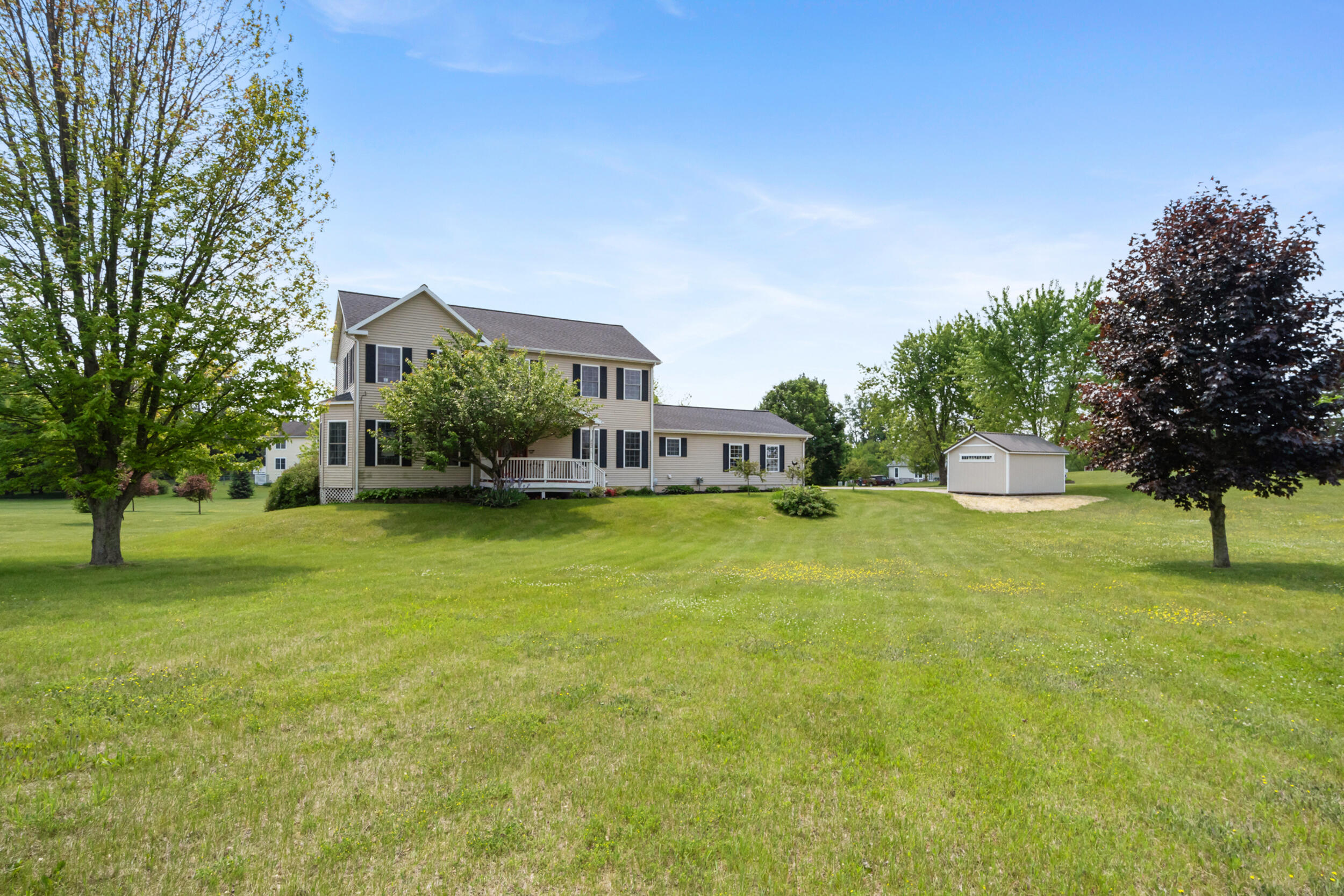 2421 N Burgett Lane