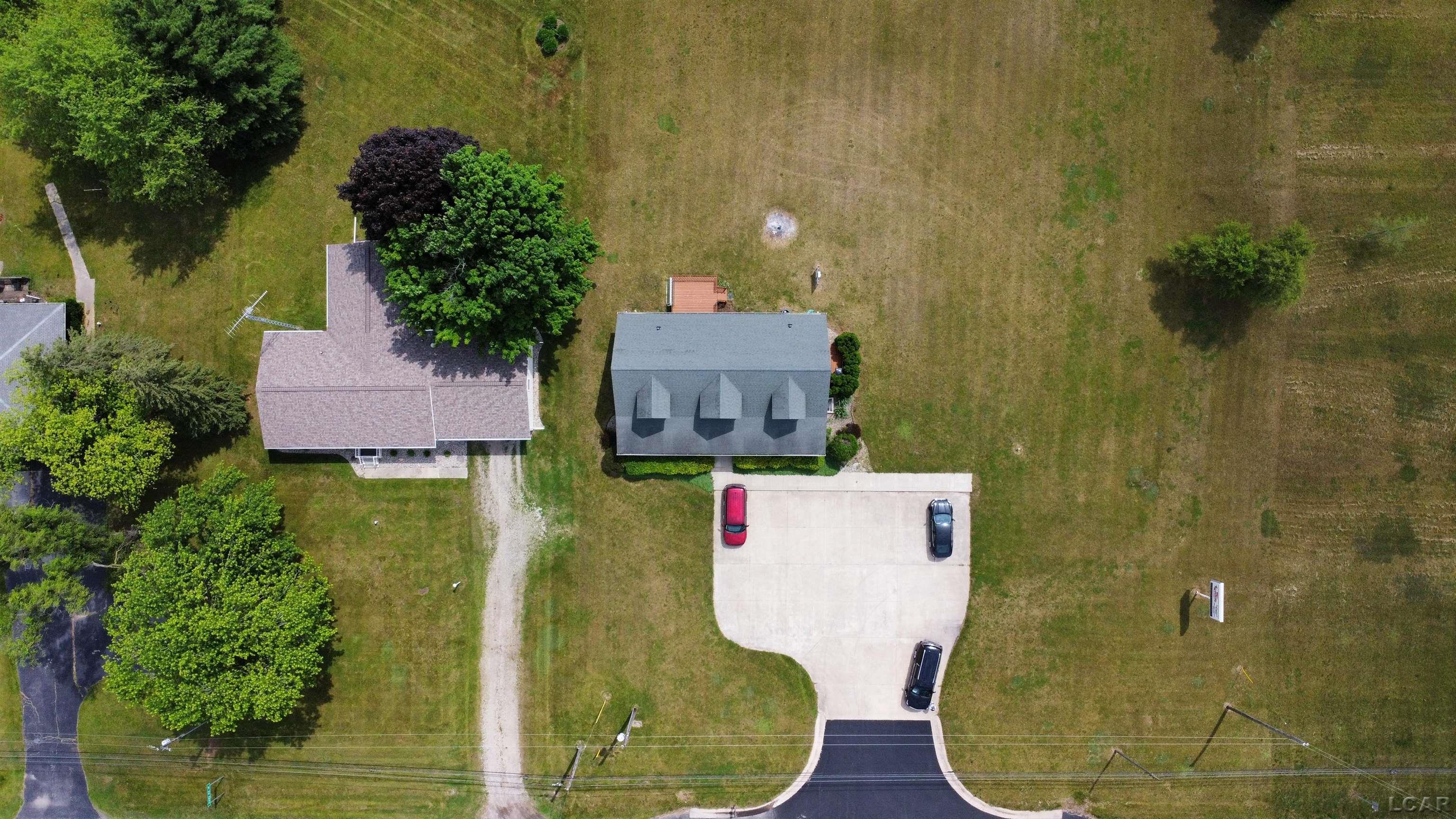 4623 N Adrian Highway