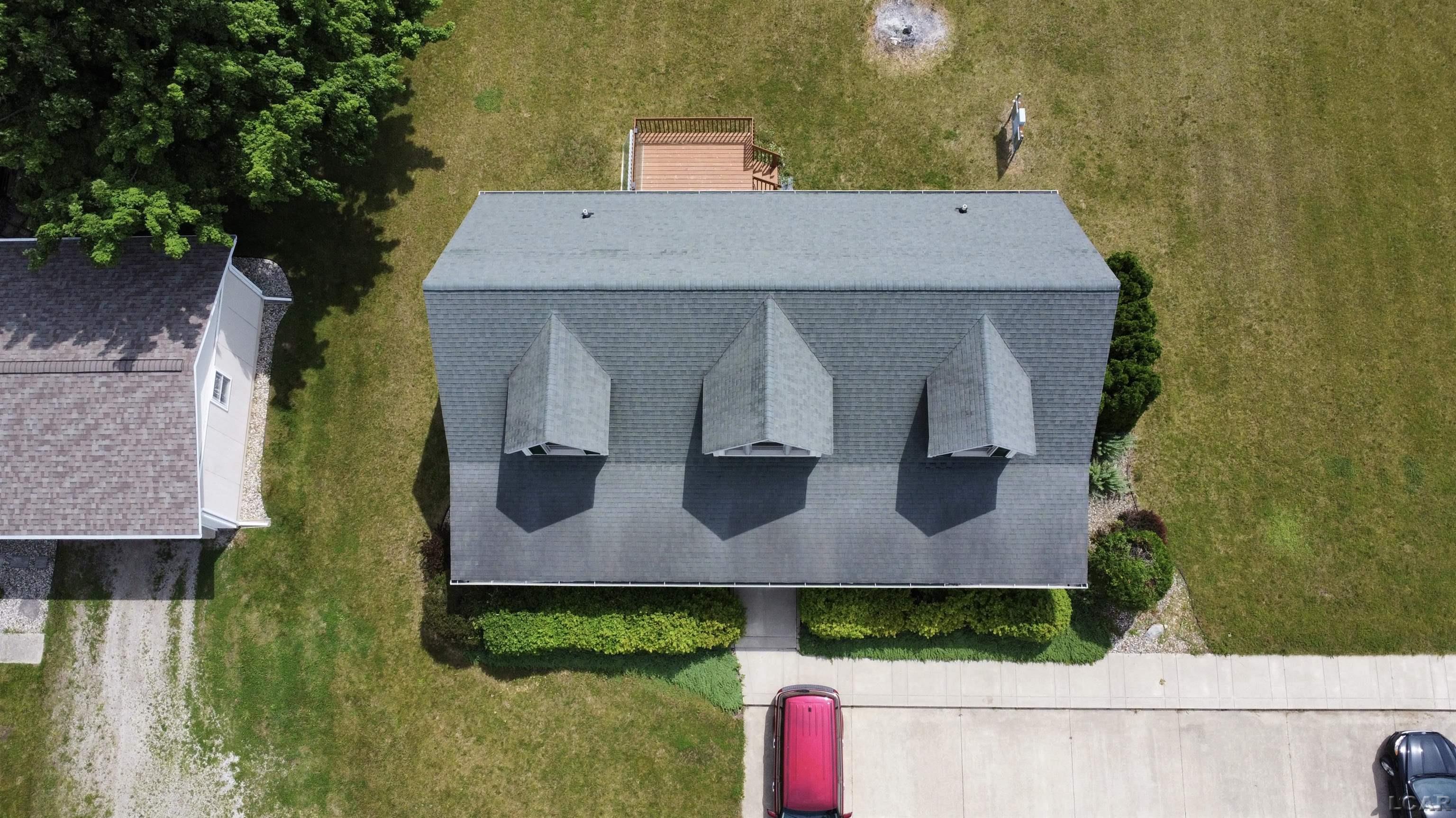 4623 N Adrian Highway