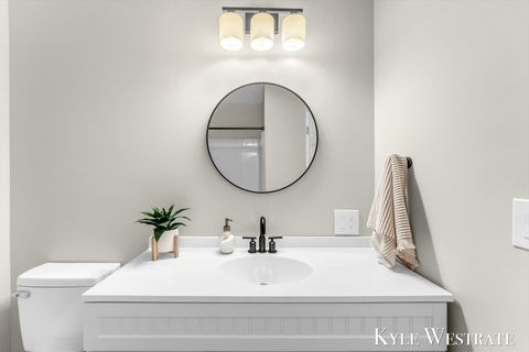 A home in EvergreenTownship_Montcalm