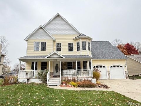 1075 Crystal Wood Drive Davison City MI 48423